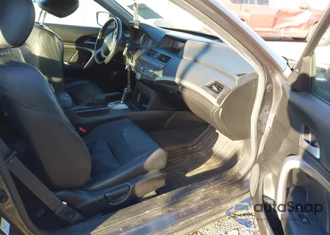 2010 Honda Accord 3.5 Ex-L from USA, damaged, VIN 1HGCS2B83AA004319